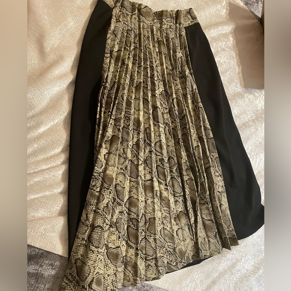 Zara a line skirt